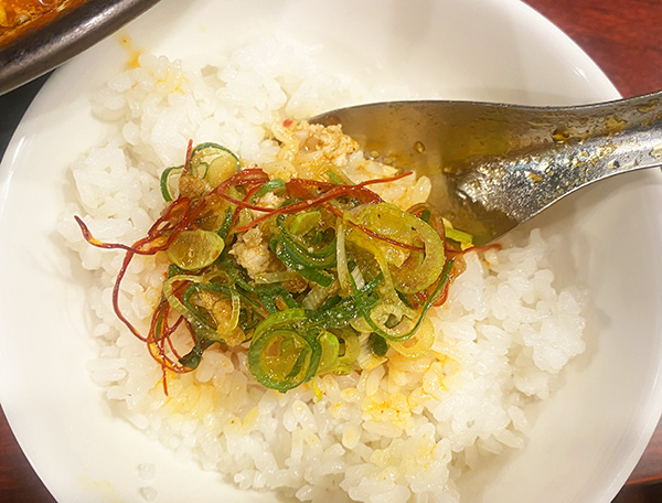 無料ライスで完成する“〆まで旨い”設計