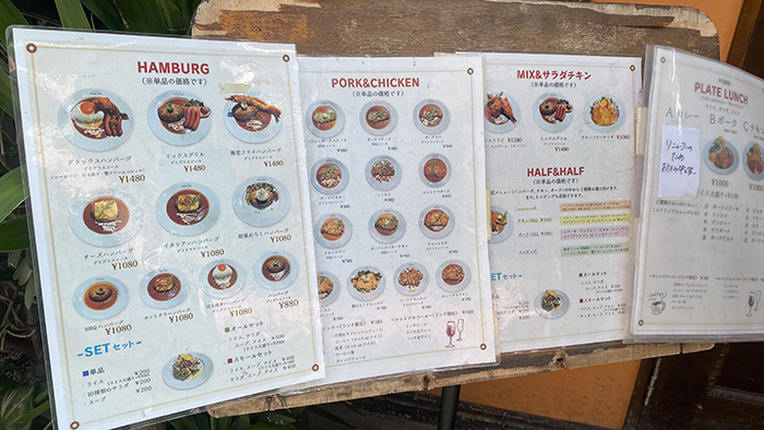 平日13時でも満席の人気ぶり